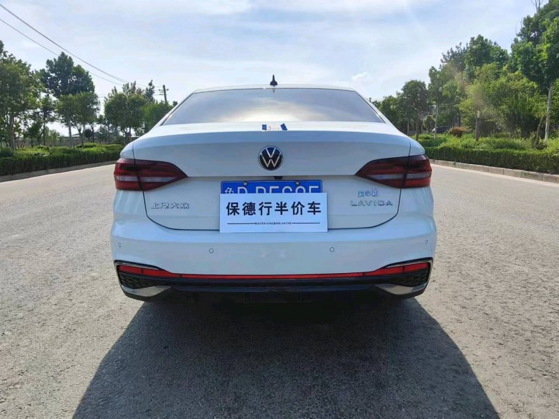 枣庄23年大众朗逸9