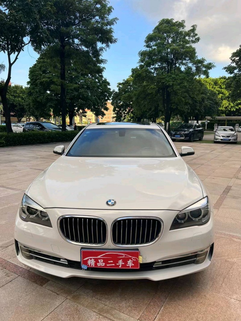 广州14年宝马7系1