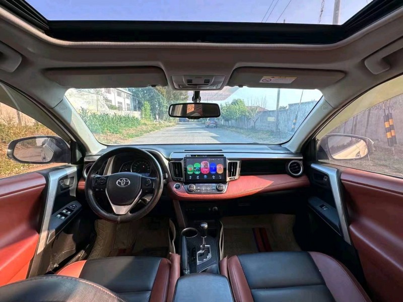 青岛14年丰田RAV46