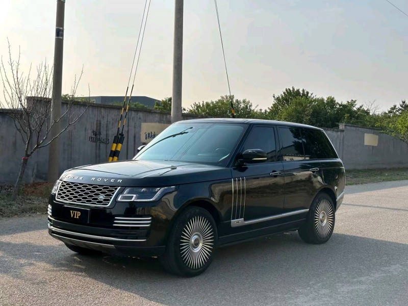 青岛18年路虎揽胜行政2