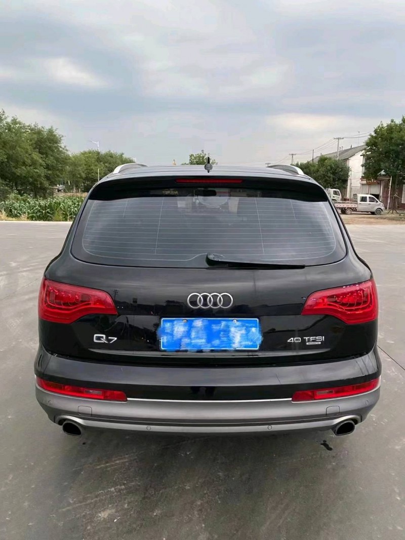 东营15年奥迪Q74