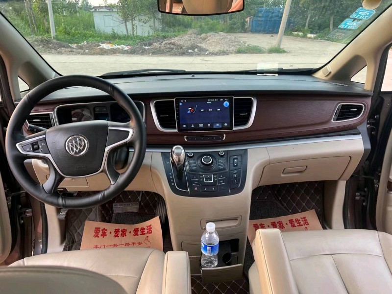 徐州16年别克GL85