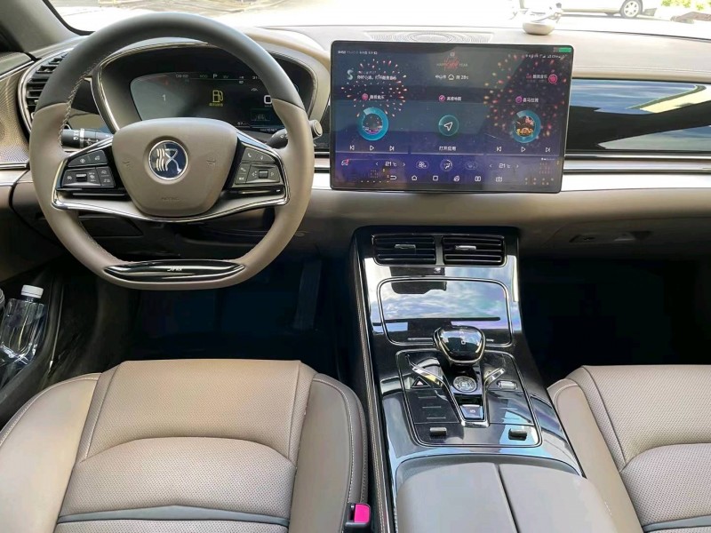 中山22年比亚迪汉6