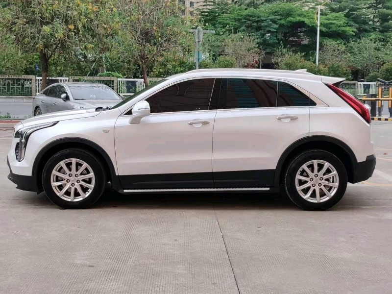 广州22年凯迪拉克XT43