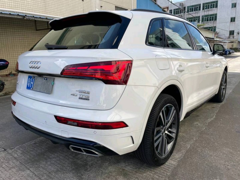 中山21年奥迪Q53