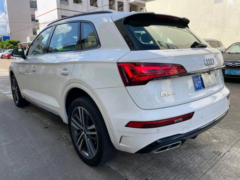 中山21年奥迪Q54