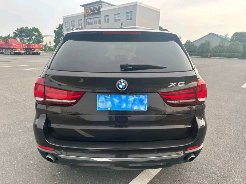 盐城16年宝马X59