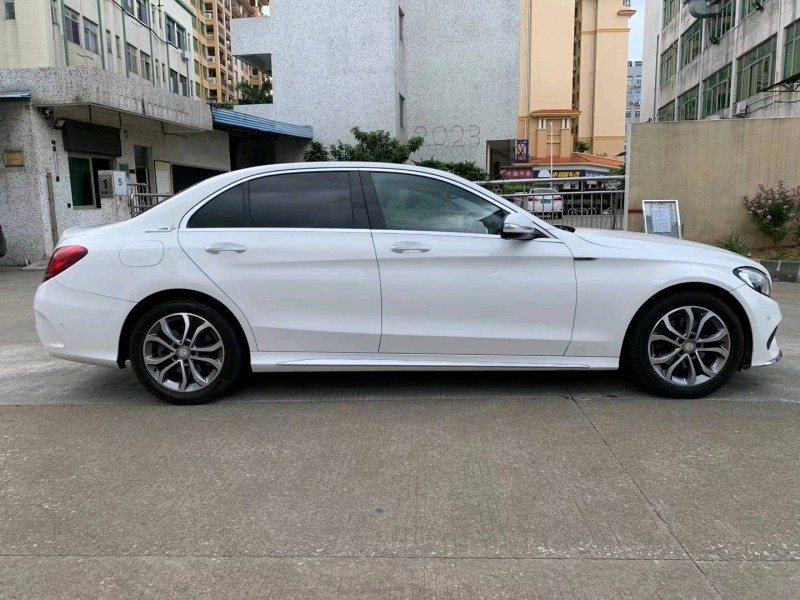 中山16年奔驰C2