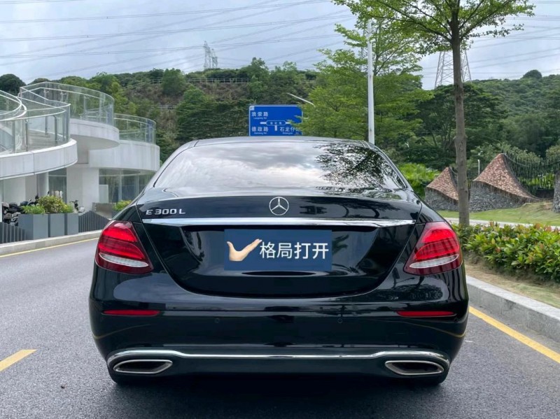 广州20年奔驰E7