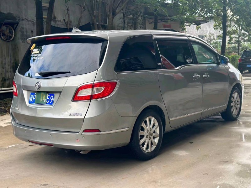 广州11年别克GL85