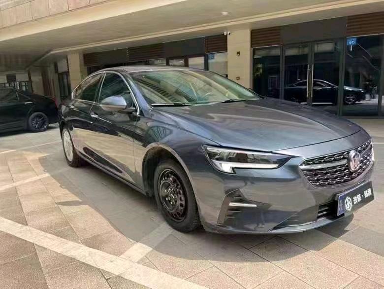 徐州21年别克君威3