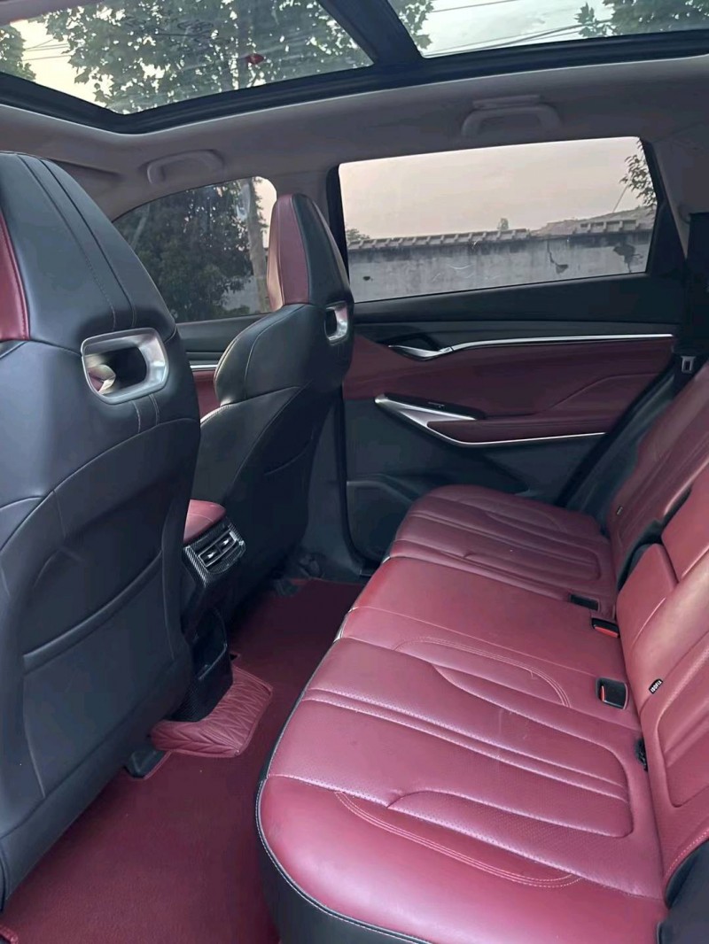 徐州20年长安汽车CS756