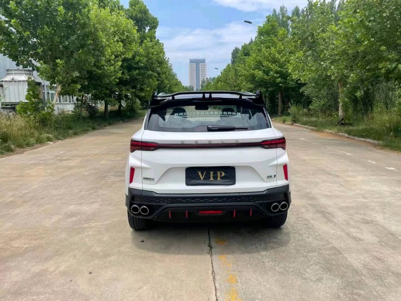 东营23年吉利缤越3