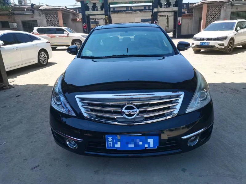 保定13年日产天籁1