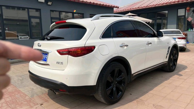 廊坊12年英菲尼迪FX358