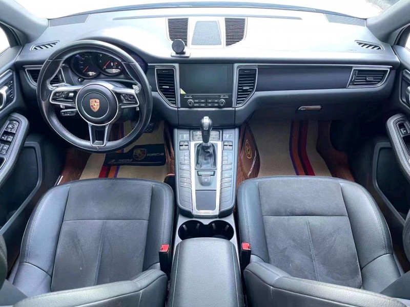 枣庄17年保时捷Macan3