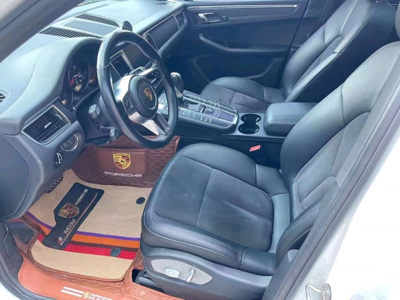 枣庄17年保时捷Macan4
