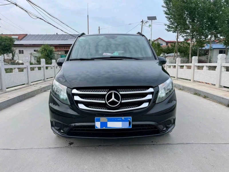 淄博17年奔驰威霆1