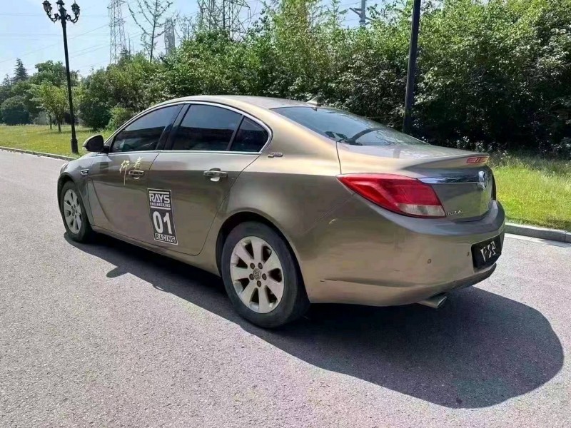 徐州10年别克君威5