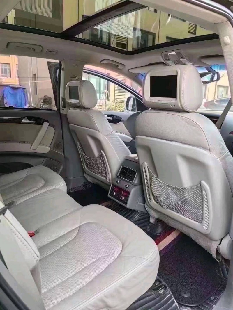 东营11年奥迪Q75