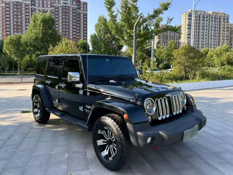 东营14年Jeep牧马人9