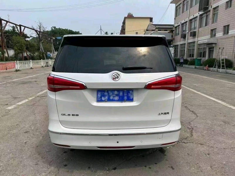 常州20年别克GL83