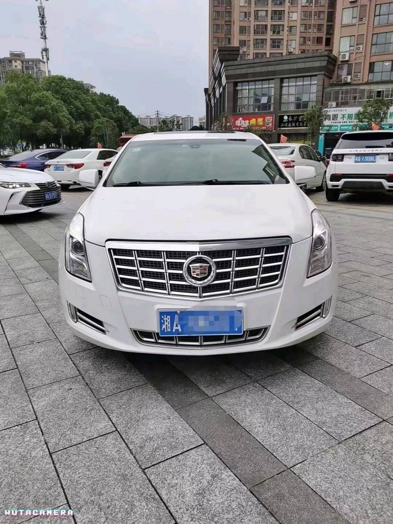 衡阳13年凯迪拉克XTS1