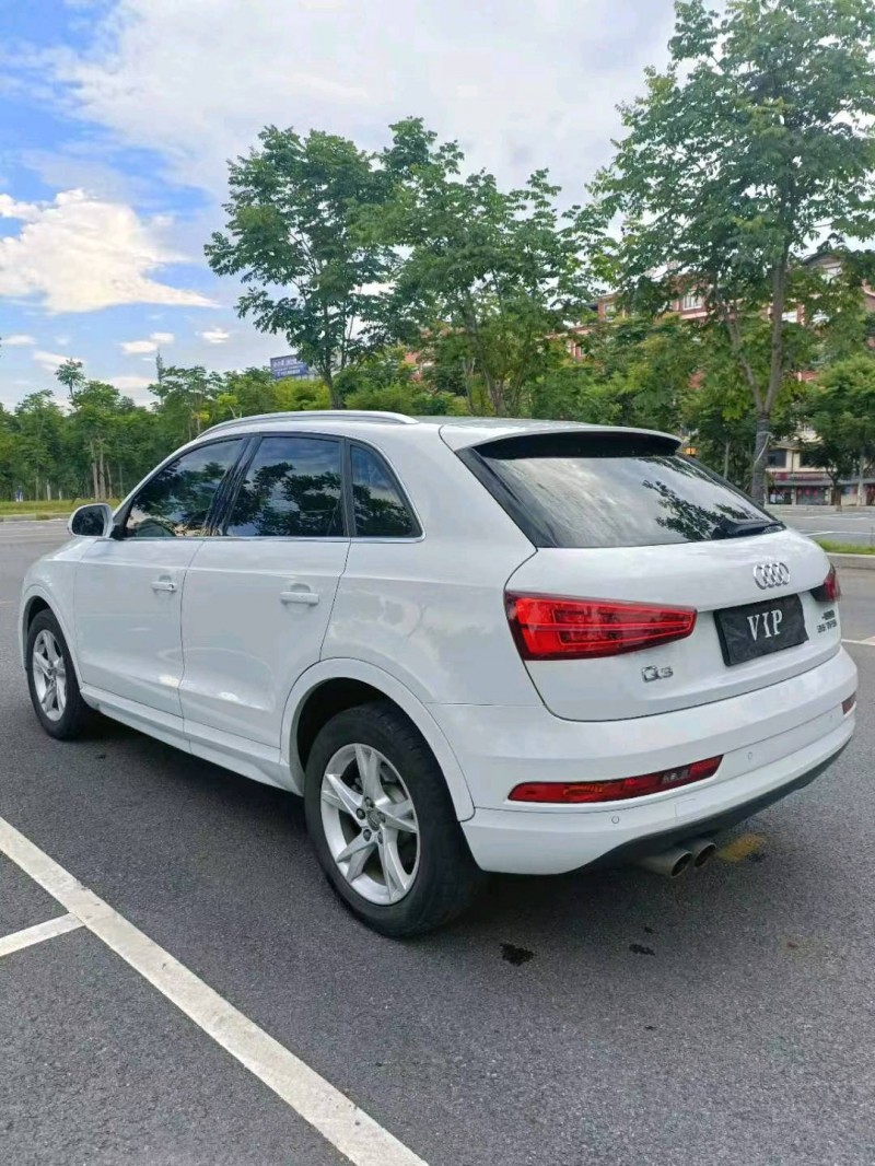 嘉兴17年奥迪Q34