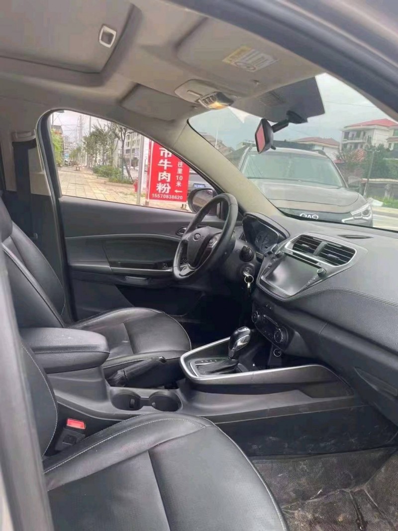 衡阳17年福特福睿斯7