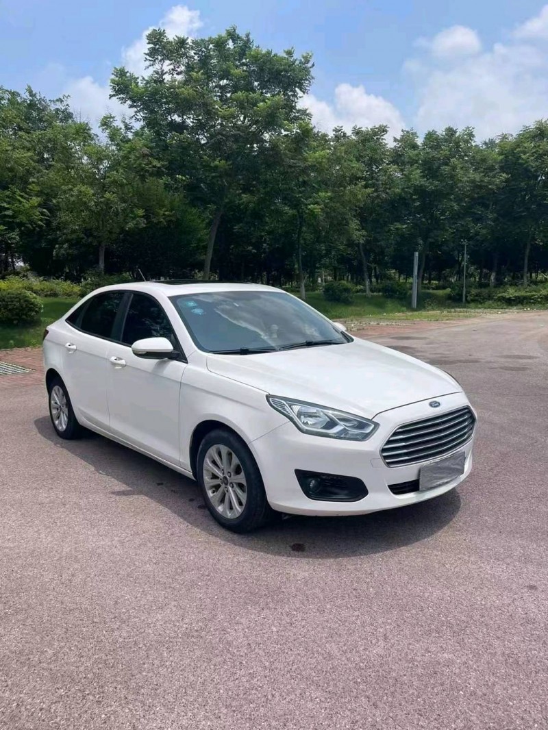 徐州18年福特福睿斯8