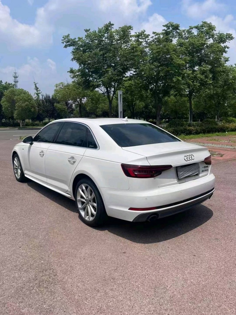 常州17年奥迪A4L9