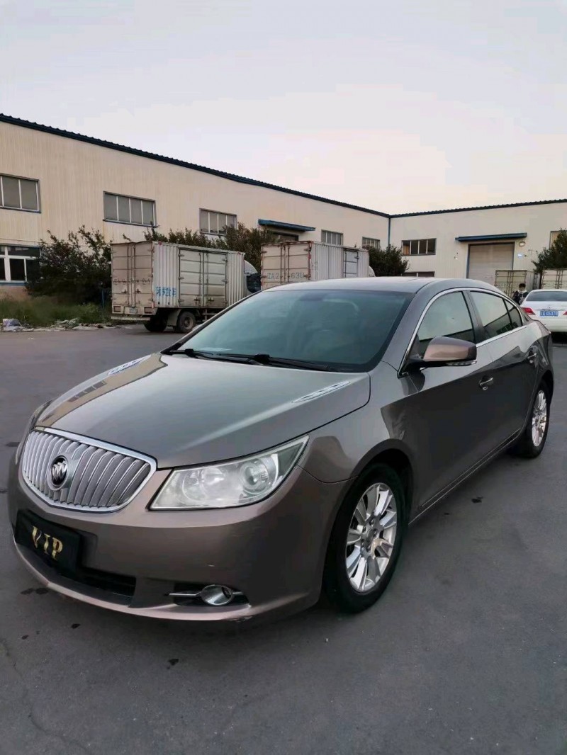 沈阳12年别克君越2