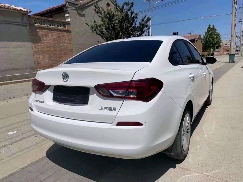 廊坊21年别克凯越8