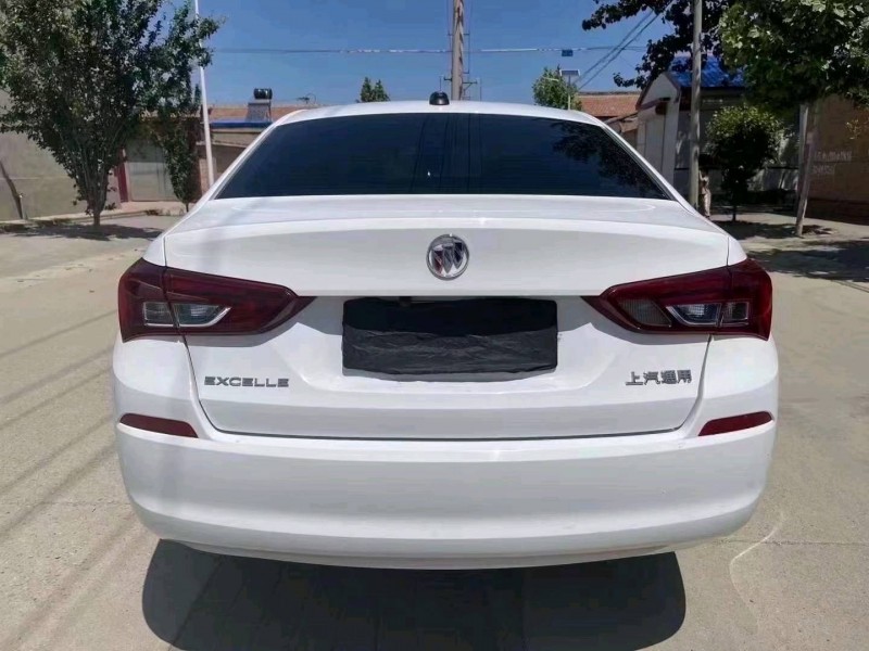 廊坊21年别克凯越9