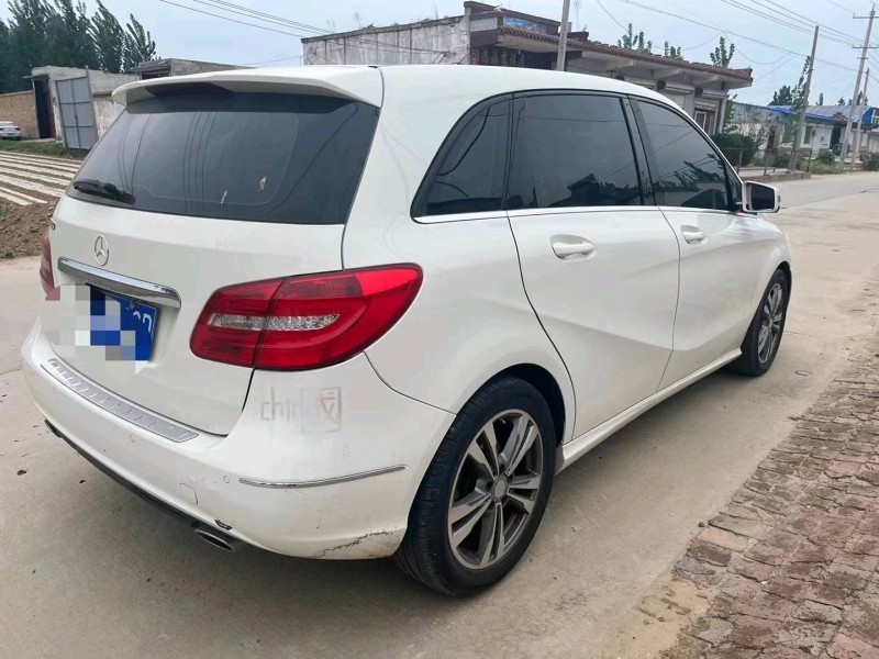 石家庄13年奔驰B8