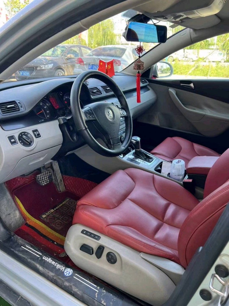 保定10年大众迈腾4