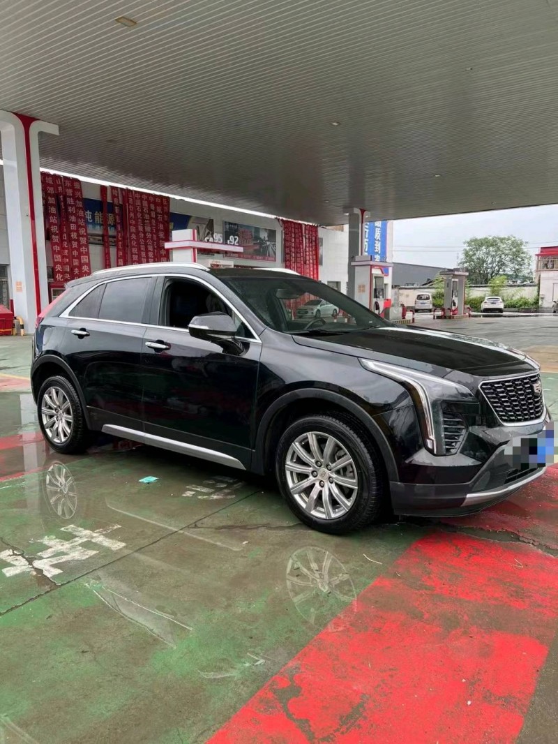 保定19年凯迪拉克XT43
