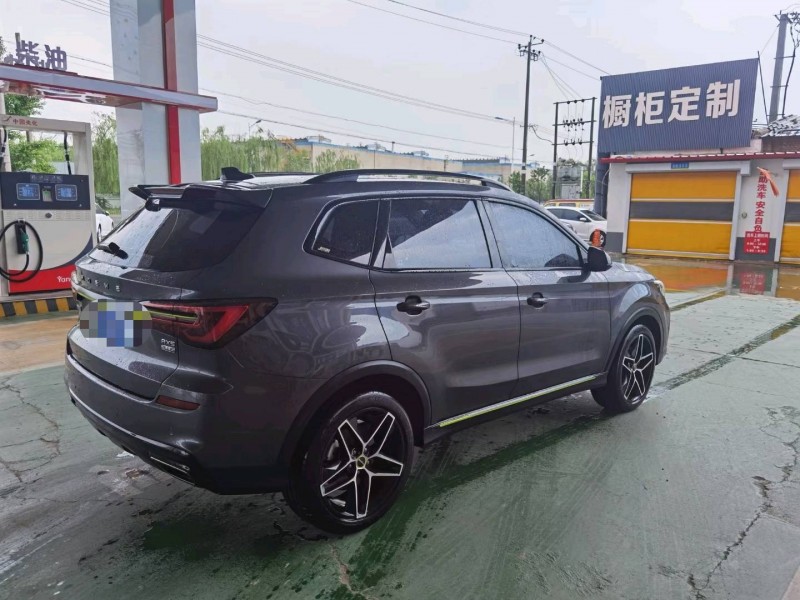 保定21年荣威RX58