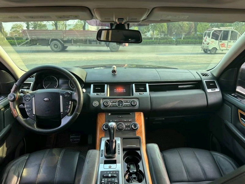 徐州12年路虎揽胜运动6