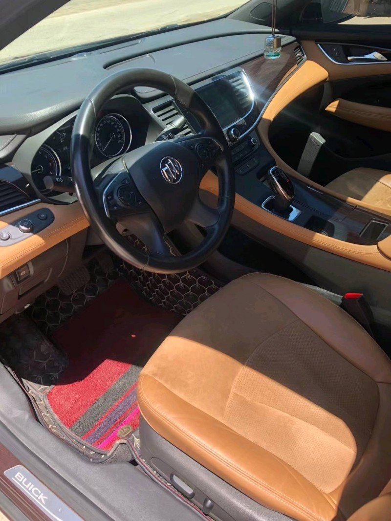 保定19年别克君越4