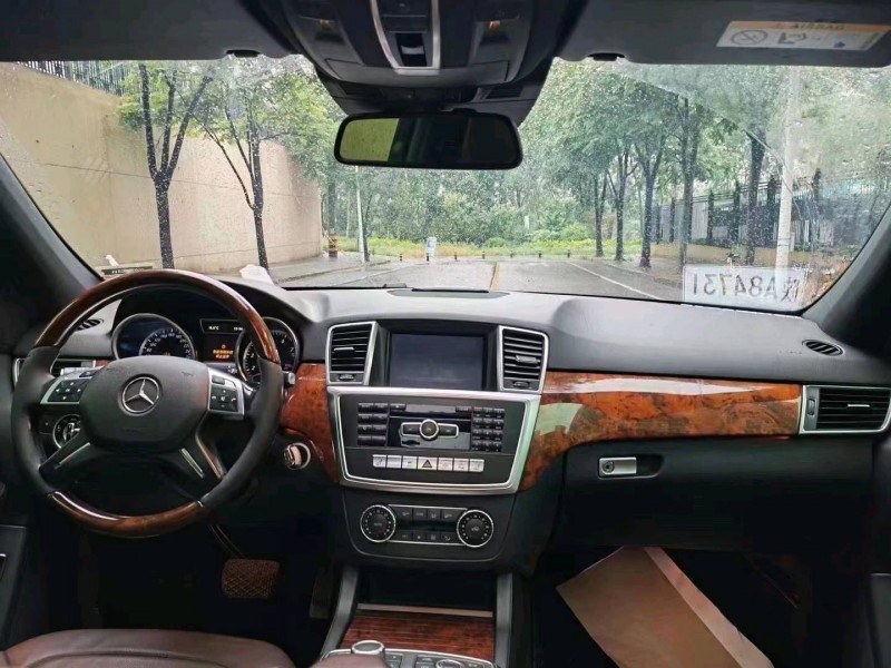 邯郸15年奔驰ML5