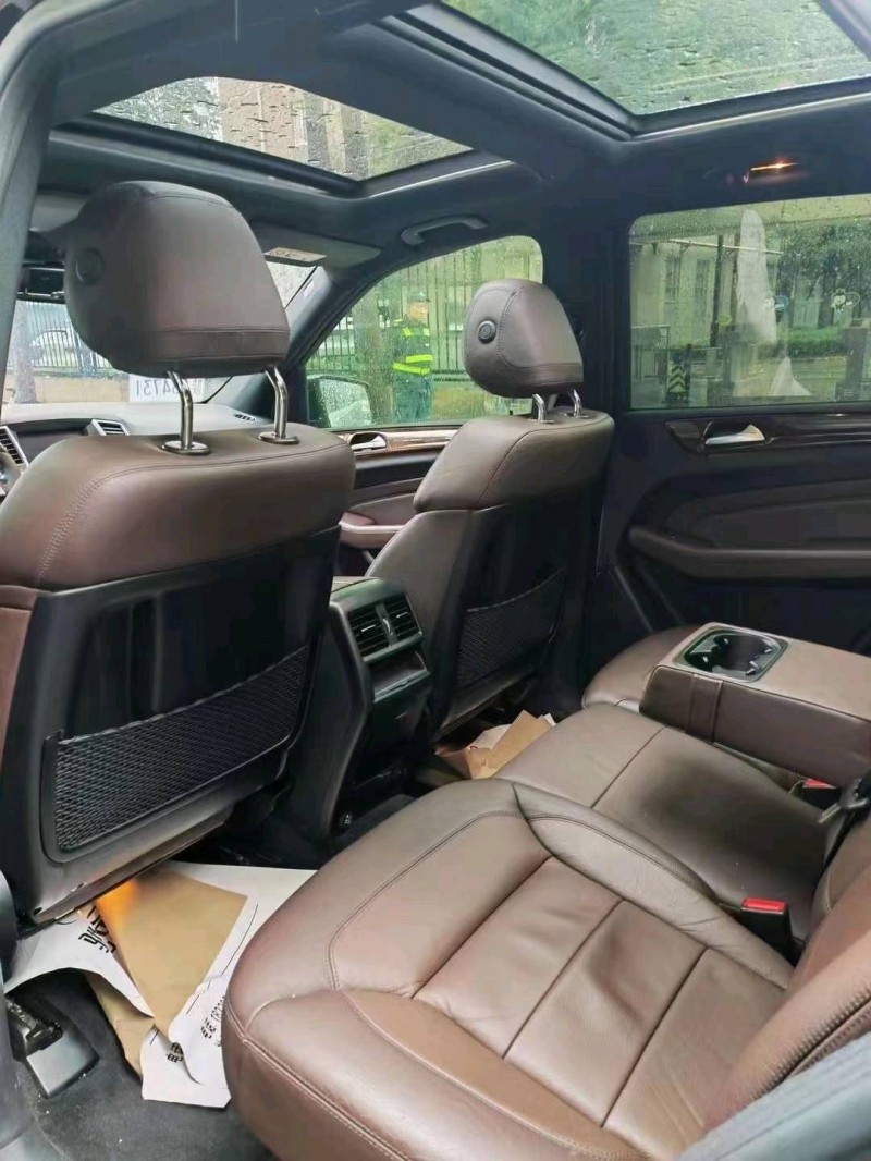 邯郸15年奔驰ML6