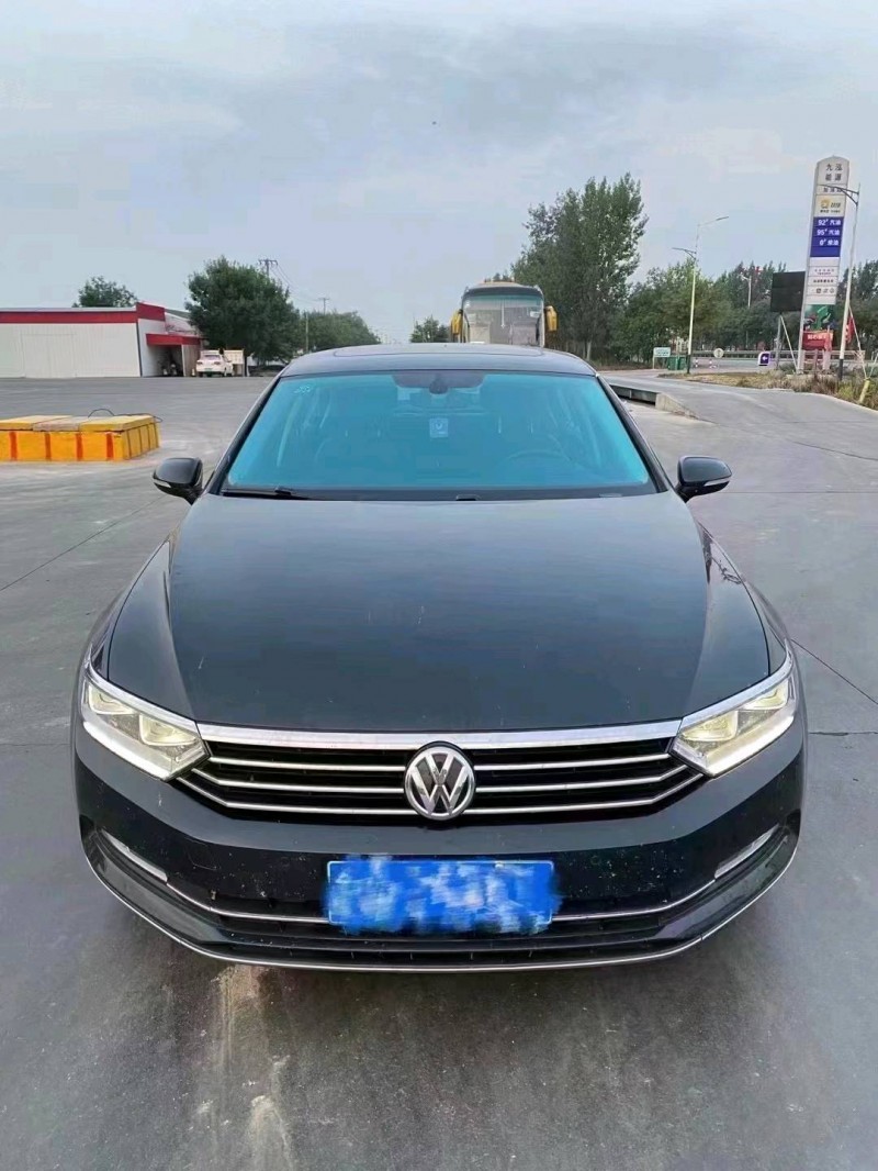 枣庄18年大众迈腾1