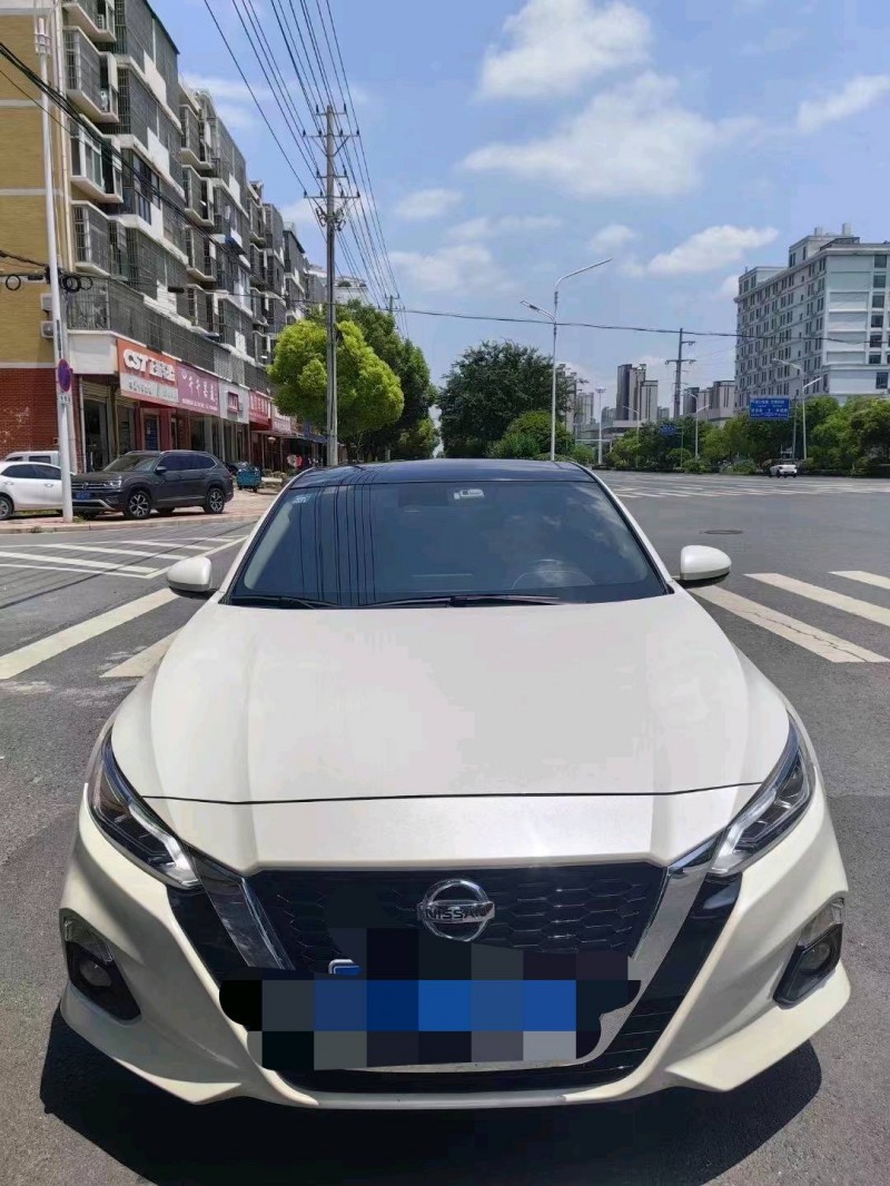 淮南21年日产天籁1