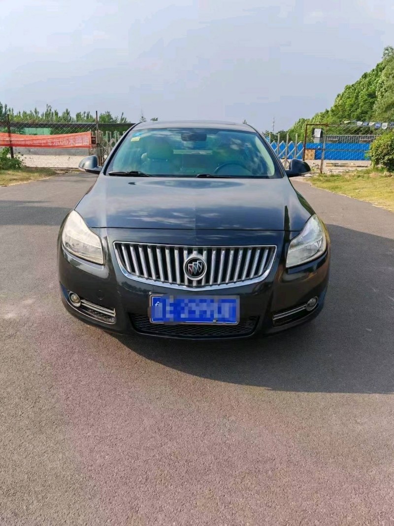 聊城11年别克君威1