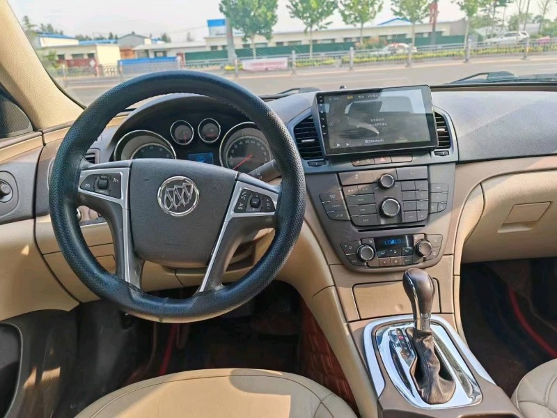 聊城11年别克君威6