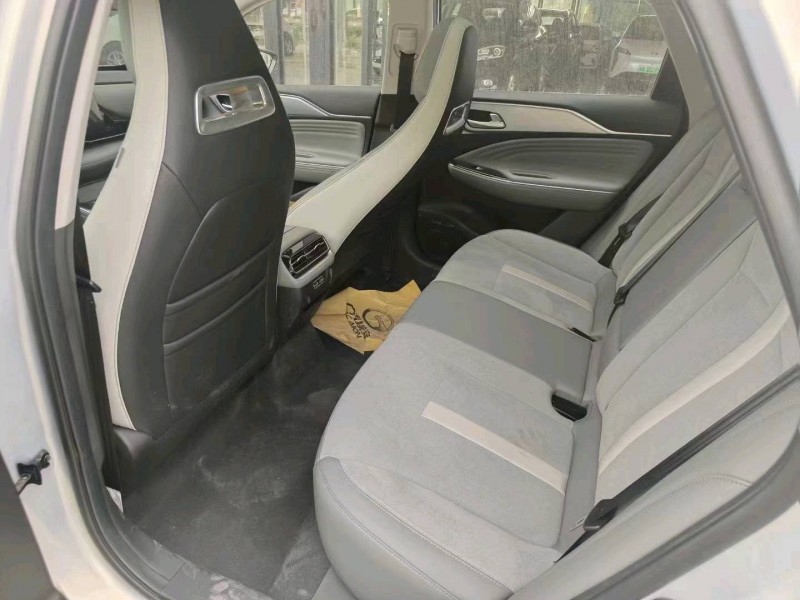 宜昌23年传祺埃安S7