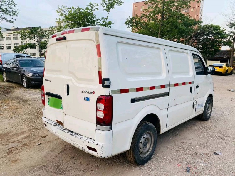 广州21年长安汽车之星8