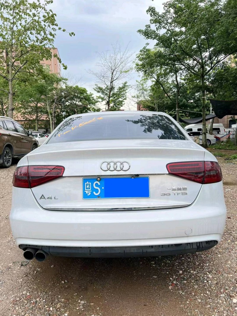 东莞14年奥迪A4L9