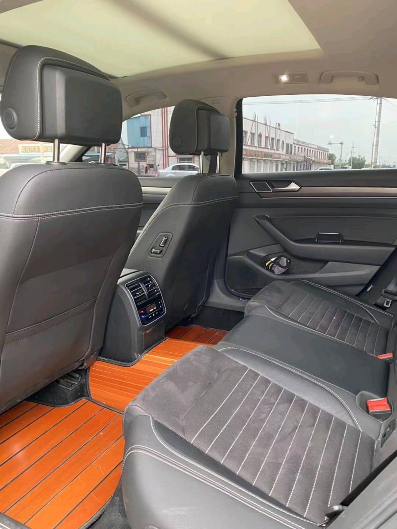 济南21年大众迈腾4